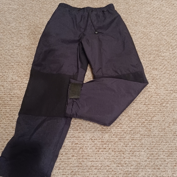 Sold offerup. Snow pants Skigear - Picture 15 of 16